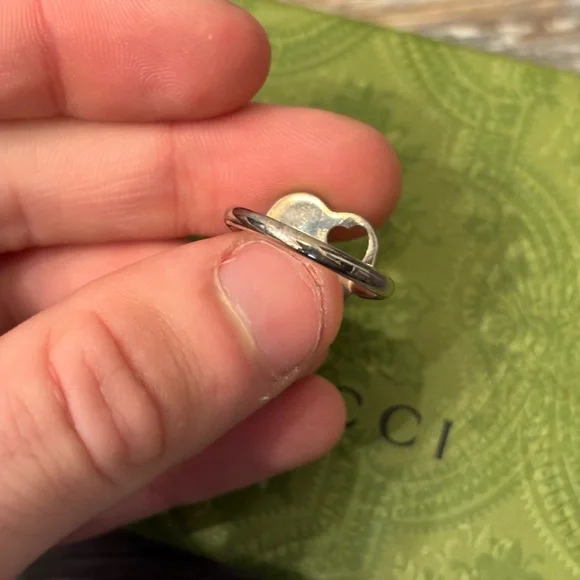 Gucci Heart Ring - Picture 2 of 6